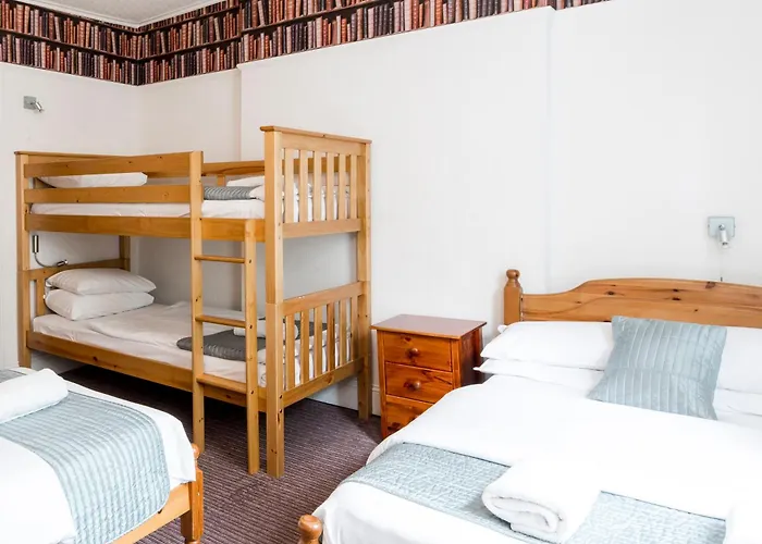 St Athans Hotel